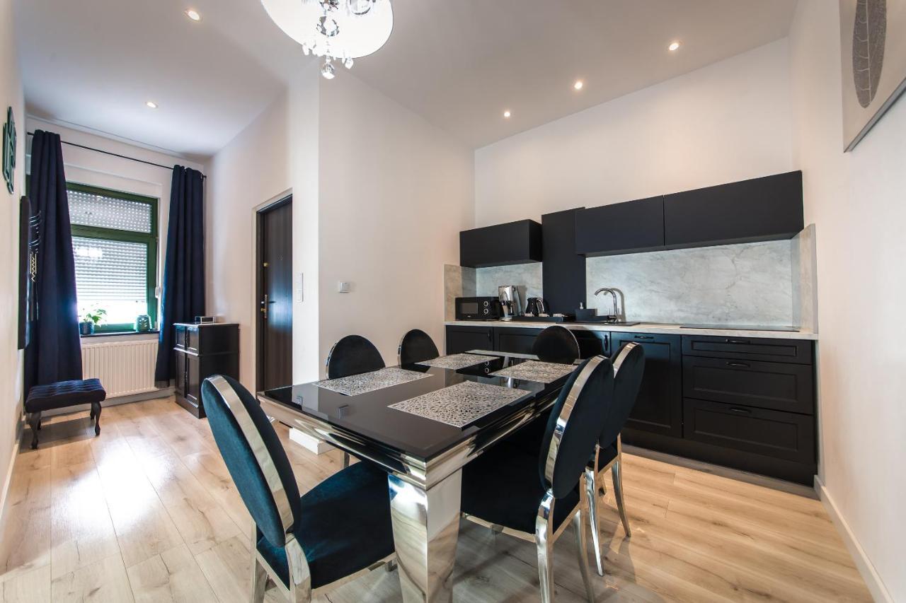Moonlight Apartament 지엘로나구라 외부 사진